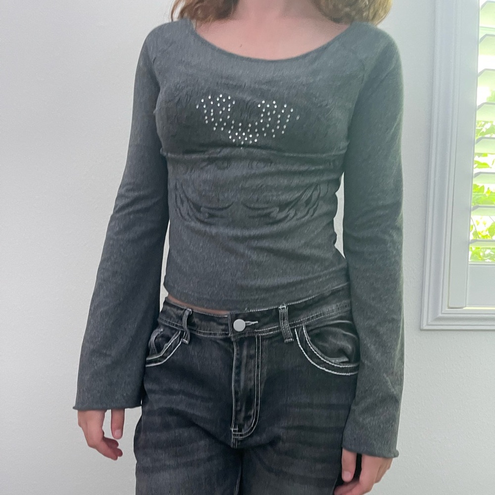 Heart print flounce sleeve tee